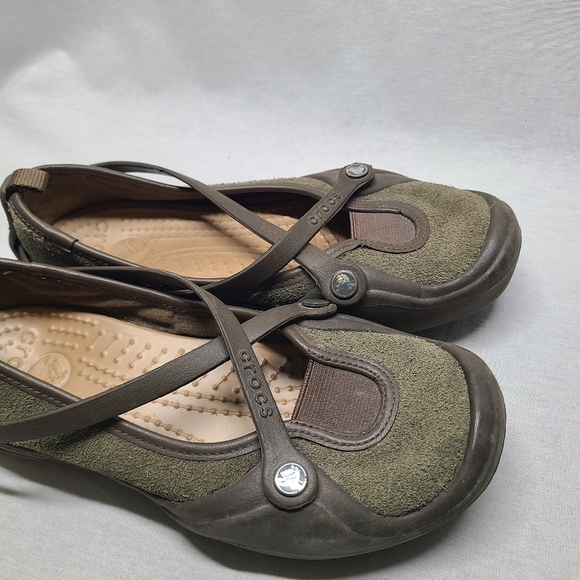 Crocs Celeste Mary Jane Brown Criss Cross Strap Slip on Shoes Womens Size 6 - Picture 3 of 6